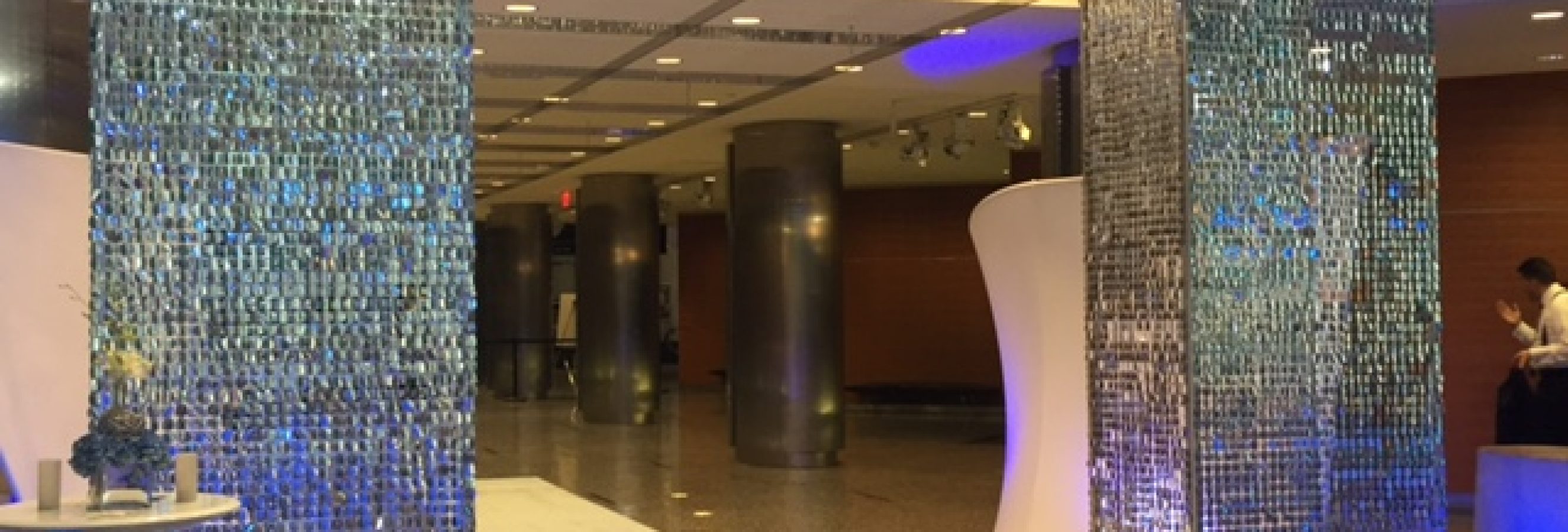 Shimmer-Wall-Entrance